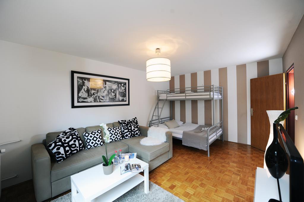 Apartment Trnovo Center Ljubljana Ruang foto